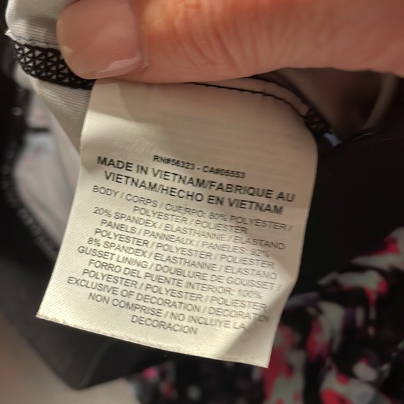 Nike Dri Fit XS leggings athletic crop - Picture 5 of 6